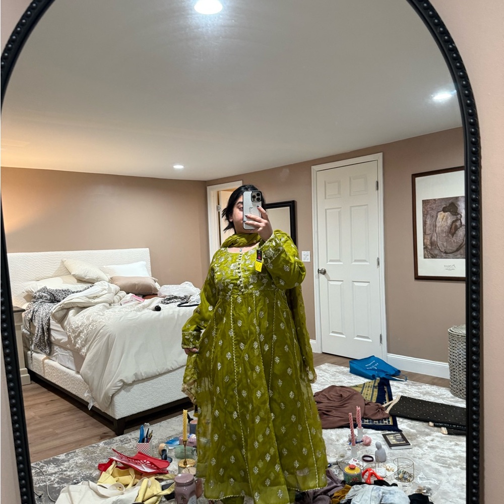 Green Embroidered Kids Dress - Picture 6 of 6